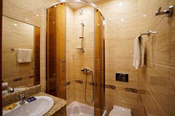 Фото номера Номер с кроватью размера «king-size» и балконом Проживание в семье Antalya Pokoje i Apartamenty г. Владыславово 5