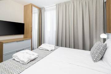 Фото номера Апартаменты Делюкс Отель Maloves SPA &amp; Resort г. Владыславово 6